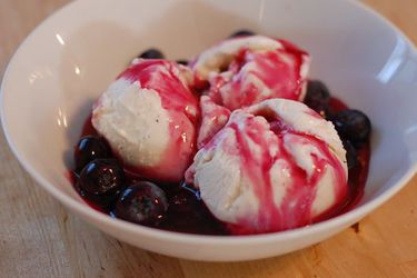 20120715-214250-preserved-bumbleberry-syrup-primary.jpg